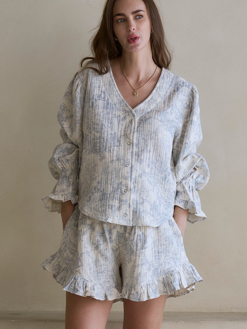 NWT Nothing Fits But- Luxe Ruffled Muslin Set (Nursing friendly)